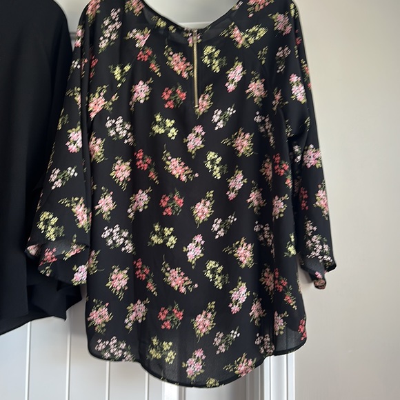 Top Bundle! Excellent Condition! - Picture 3 of 7